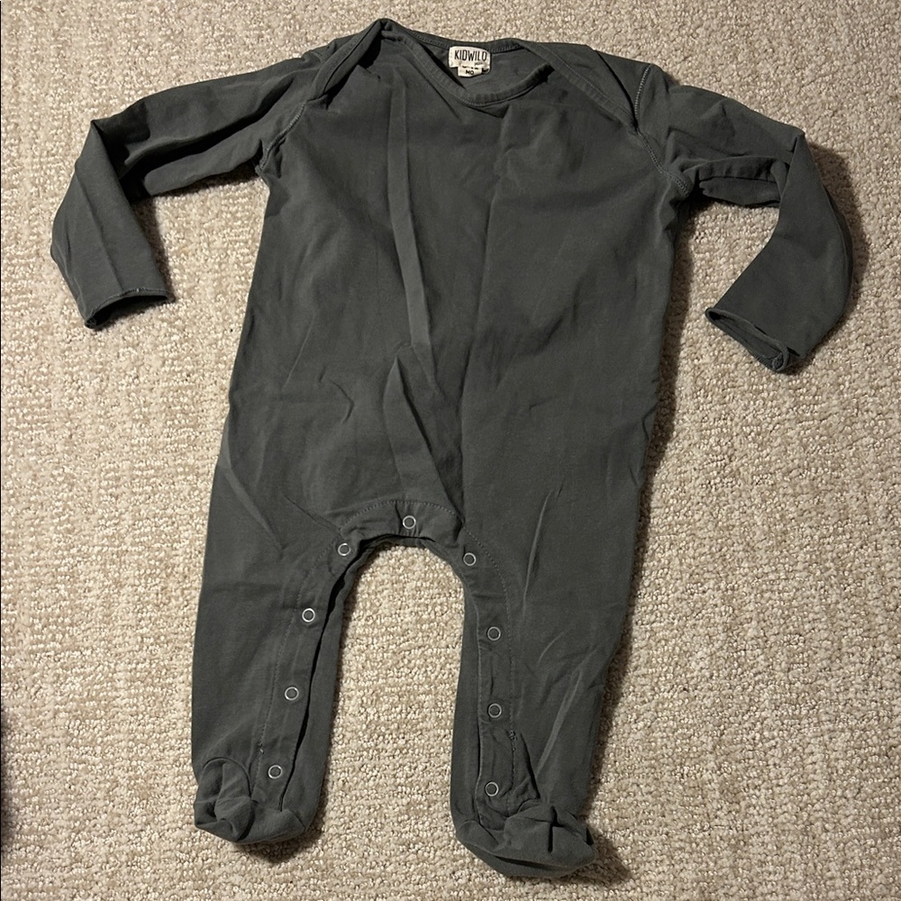 Kid Wild brand baby footies